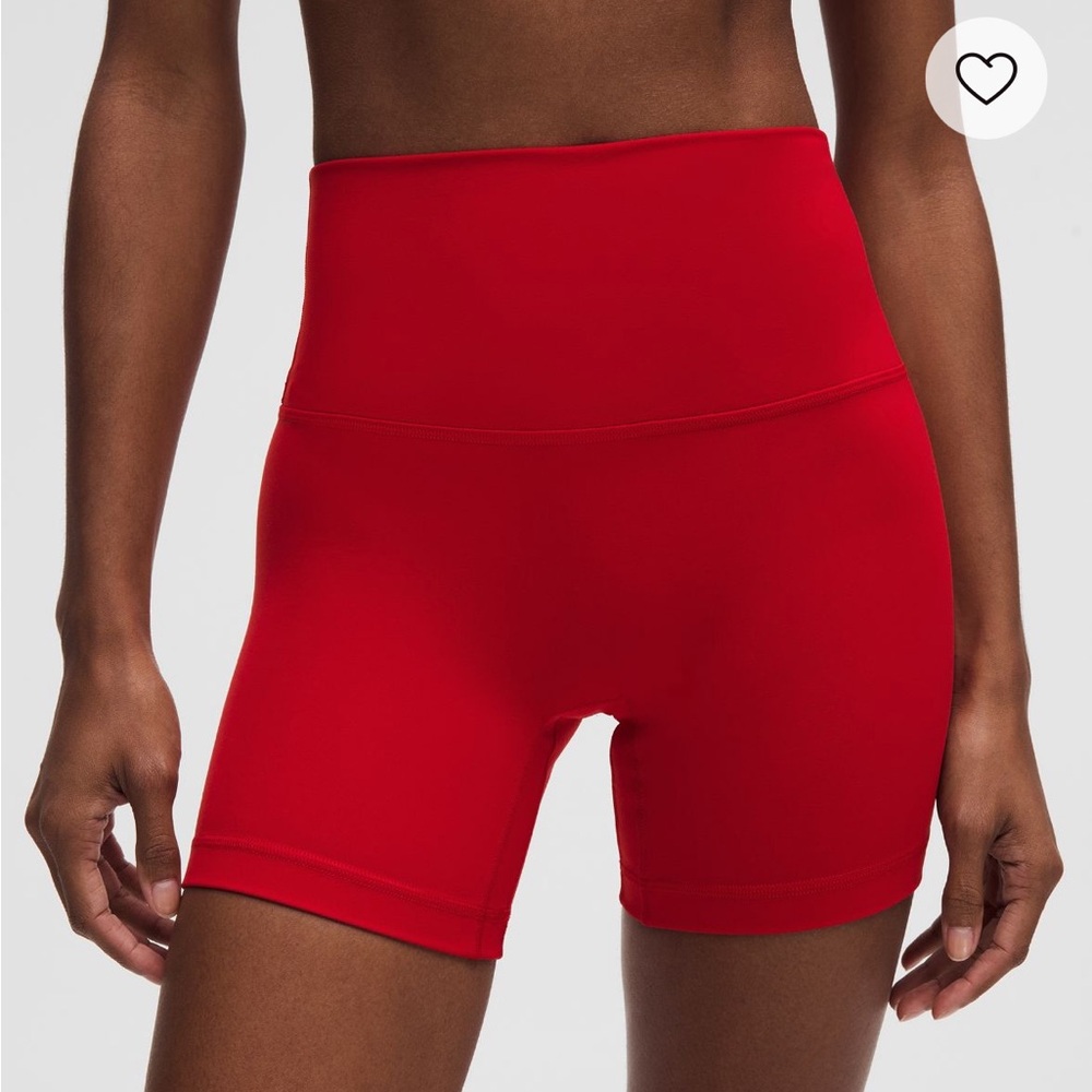 Lululemon Align No Line High Rise Short 6”
Oxford Red